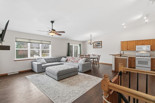 Building Photo - 1179 St Albert the Great Ct