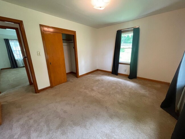 Building Photo - 3216 Jarnigan St
