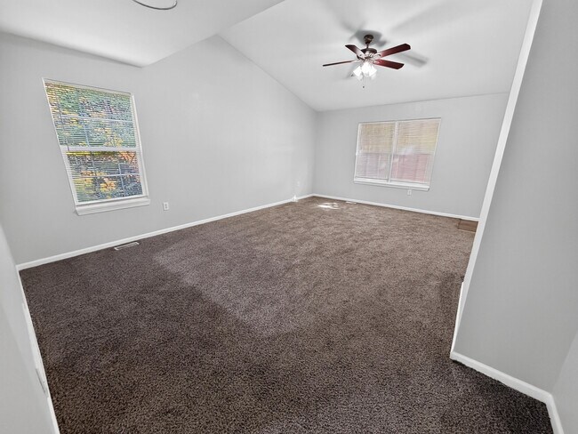 Building Photo - 5318 Godas Cir