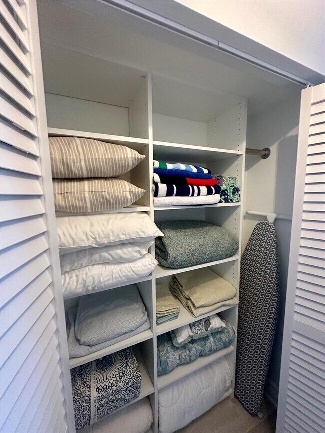 Building Photo - 1500 N Ocean Blvd