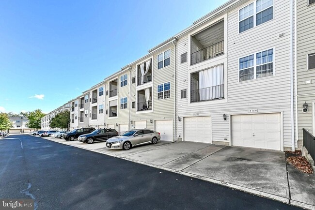 Building Photo - 15158 Kentshire Dr