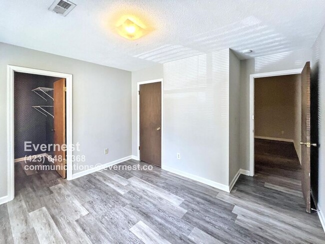 Building Photo - 8855 Millard Lee