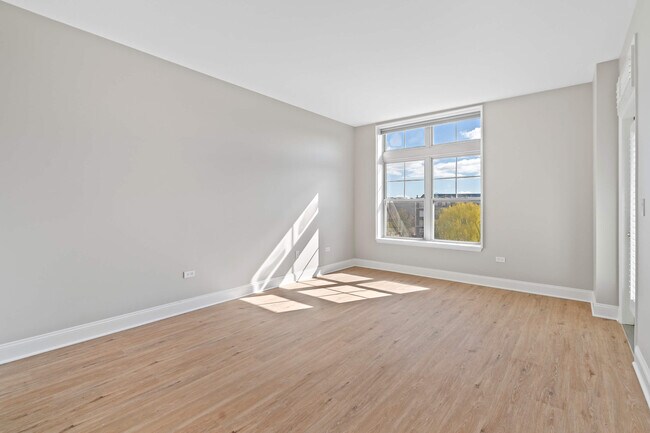 Building Photo - 511 Prestwick Ln