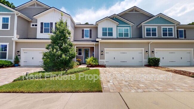 Primary Photo - 33 Ficus Ln