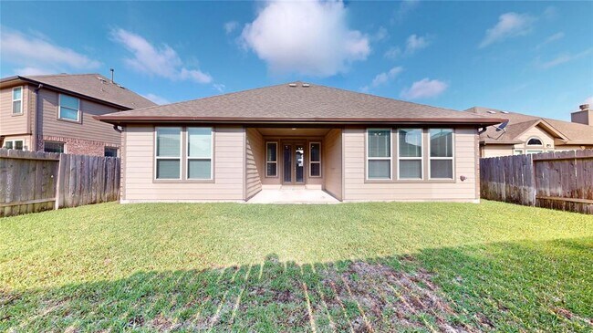 Building Photo - 5410 Wildbrush Dr