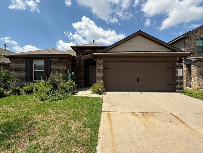 Primary Photo - 3310 Sumac Dr