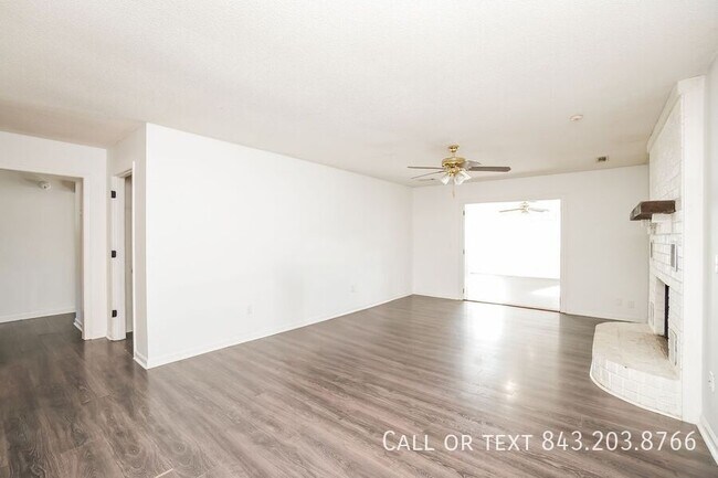 Building Photo - 317 Woodward Blvd