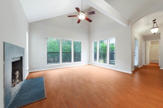 Building Photo - 6504 Cat Creek Trail