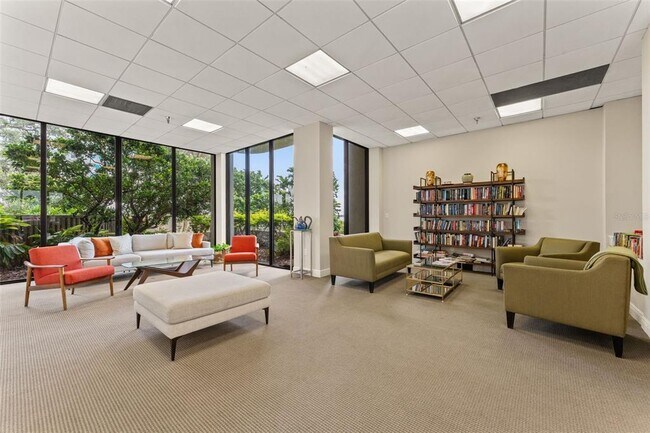 Building Photo - 2413 Bayshore Blvd