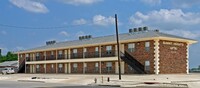 Building Photo - 411 E Central Texas Expy