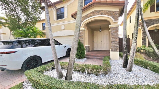 Building Photo - 10032 NW 87th Terrace