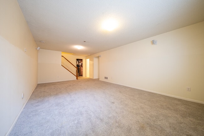 Building Photo - 9345 Rath Pl