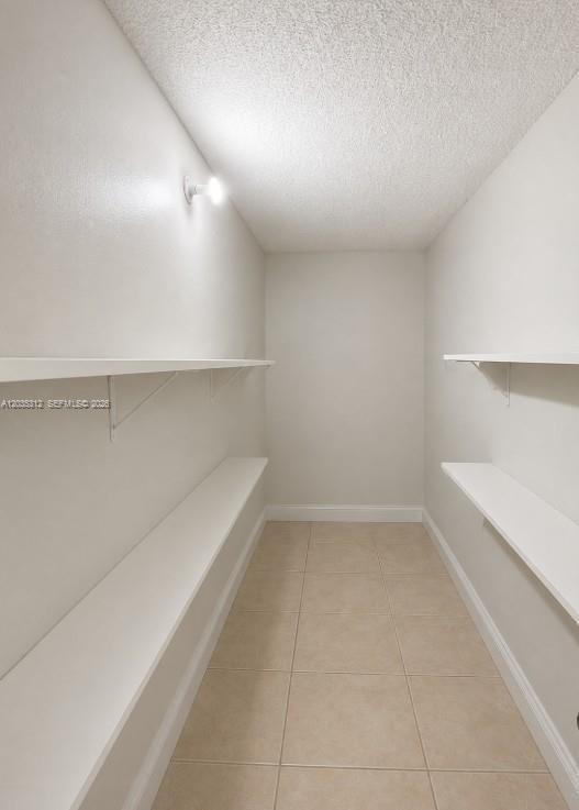 Building Photo - 14850 Naranja Lakes Blvd