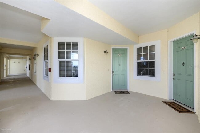 Building Photo - 10521 Amberjack Way