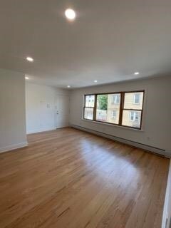 Building Photo - 307 9th St