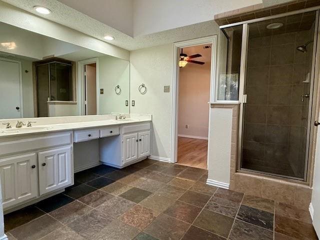 Building Photo - 2635 Sunlight Dr