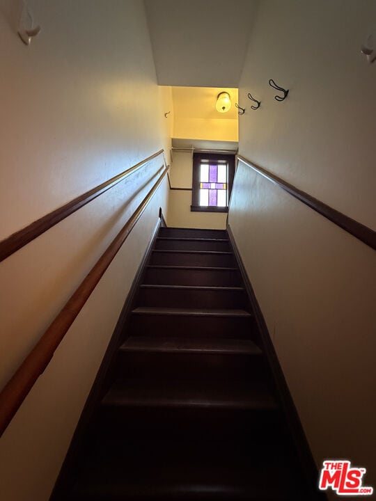 Building Photo - 275 Belmont Ave