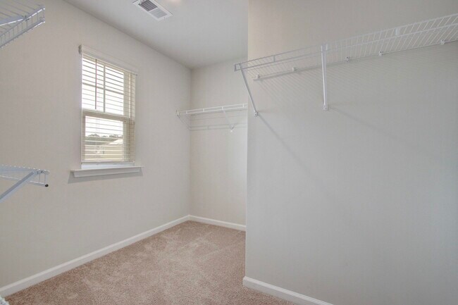Building Photo - 311 Bear Paw Ln