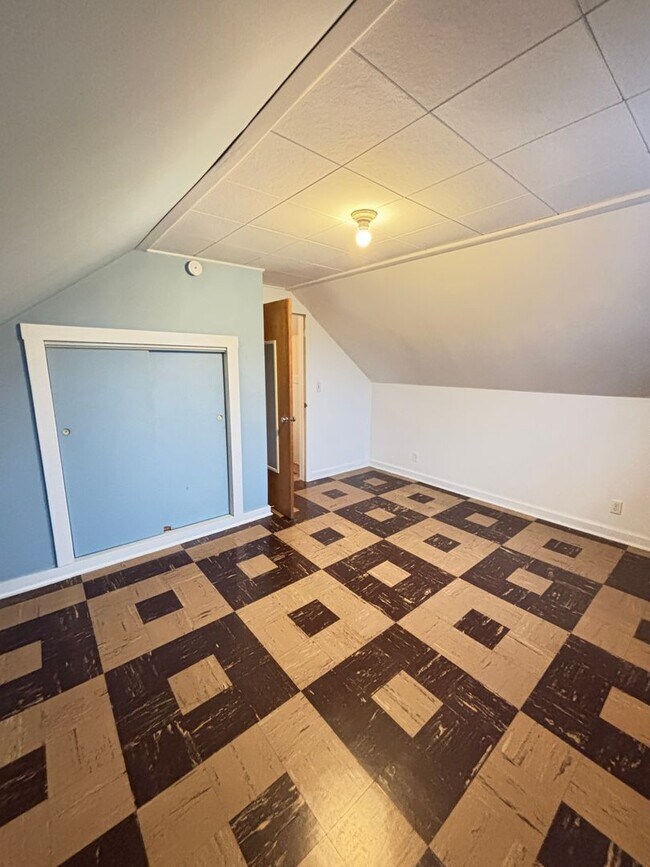 Building Photo - 4br Home for rent in Bethlehem PA