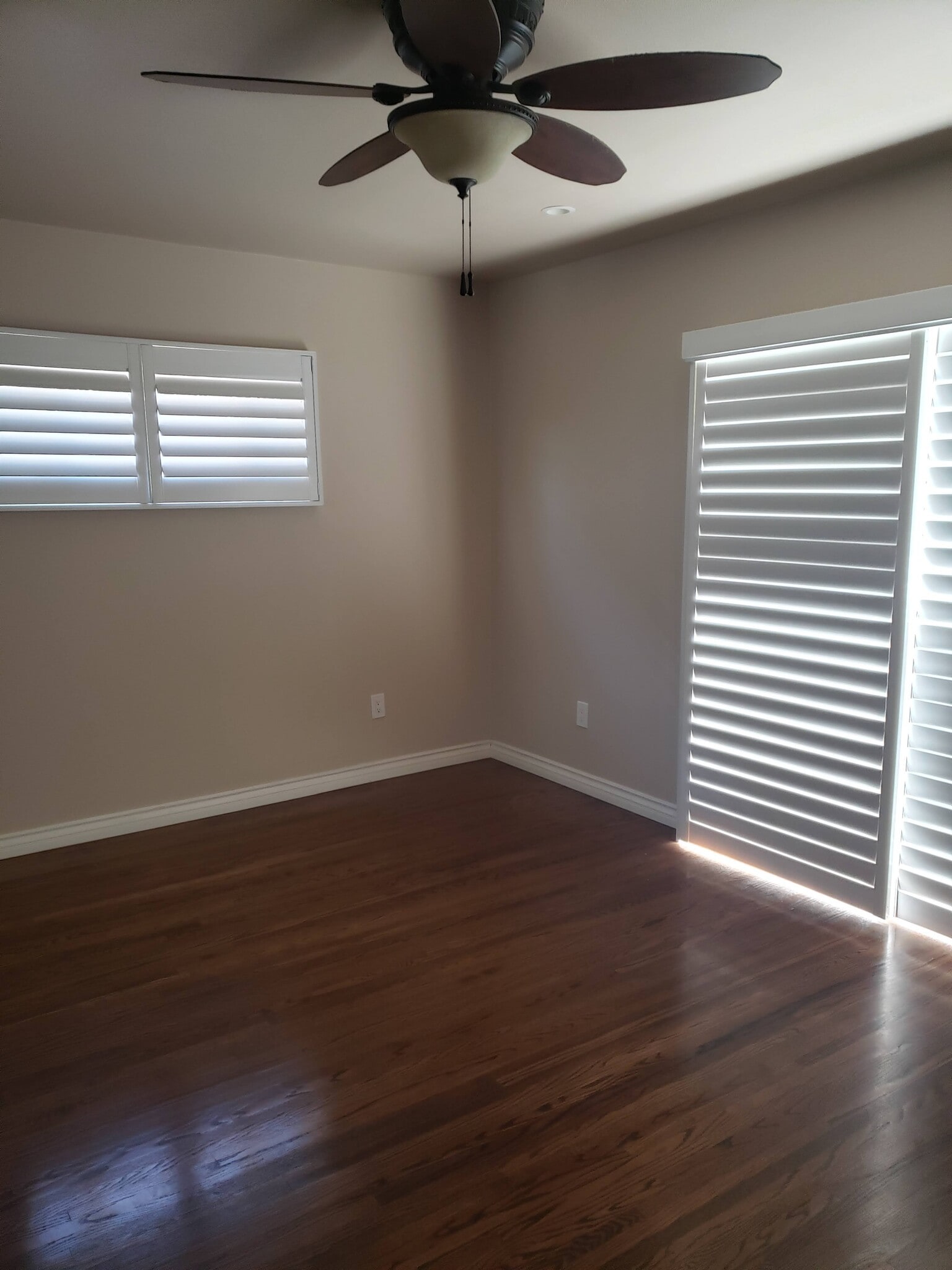 Building Photo - 705 Keenan St