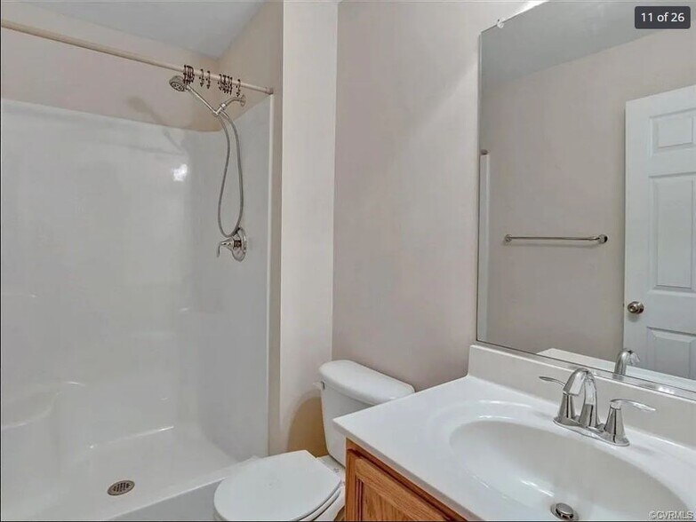 Building Photo - 910 Wellston Ct