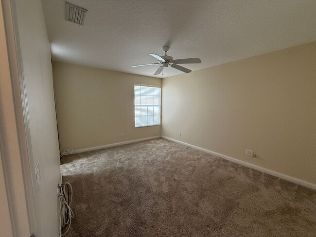 Building Photo - Elegant 2 Bedroom 2 Bath Villa Villagewalk in Palmer Ranch