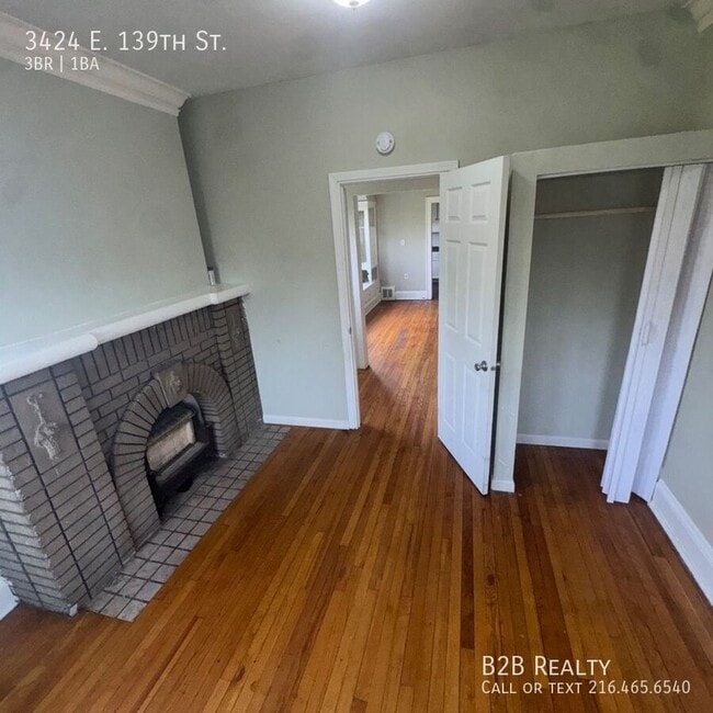 Building Photo - 3424 E 139th St