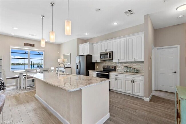 Building Photo - 2970 Orange Grove Trail