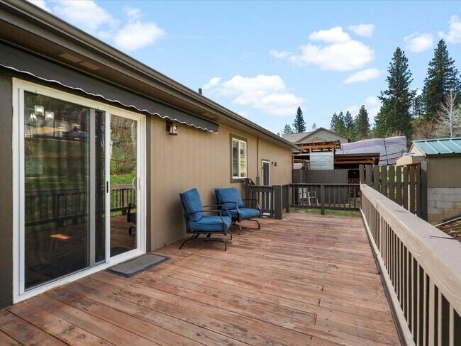 Building Photo - Spacious Single-Level Home in Wilderness Ranch