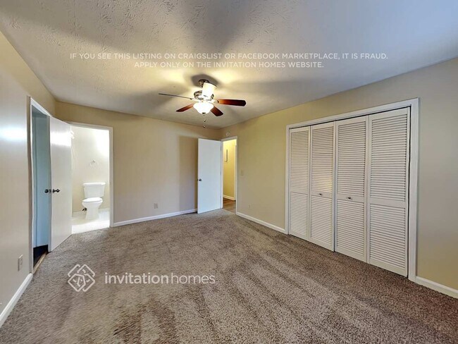 Building Photo - 4515 Lincoln Way SW