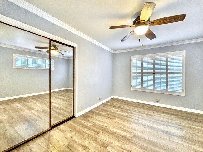 Building Photo - 3 Bed & 2.5 Bath House in Fallbrook, CA / ...
