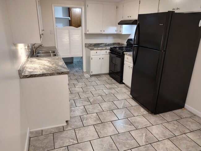 Building Photo - 11048 Orpha Rd