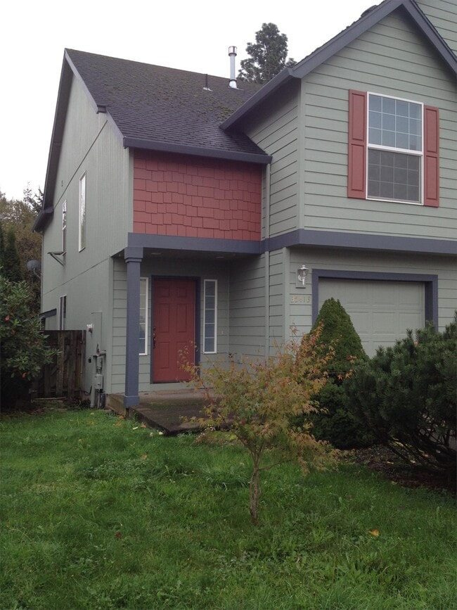 Primary Photo - 35413 Oakwood Dr
