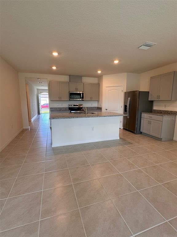 Building Photo - 368 Conway Ave