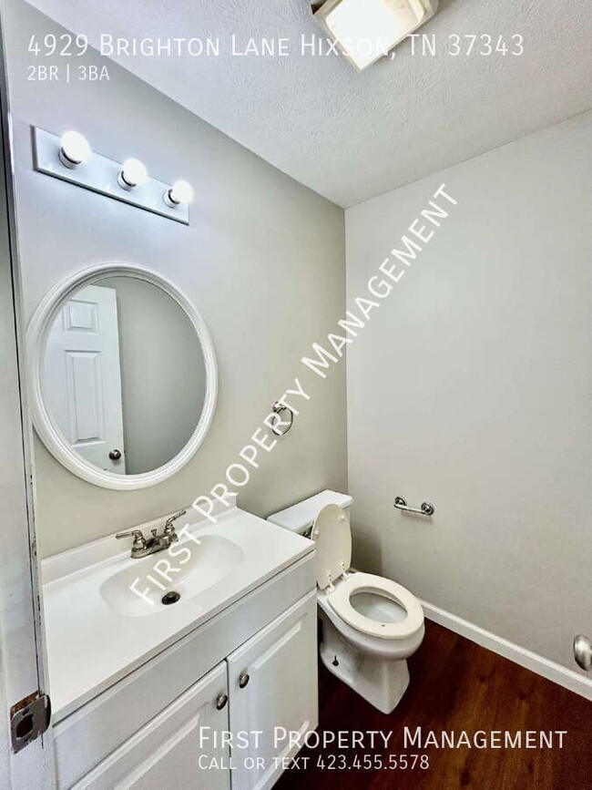 Building Photo - 4929 Brighton Ln