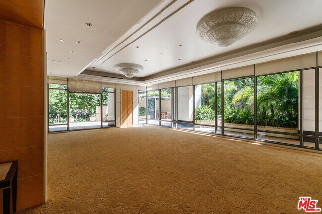 Building Photo - 10800 Wilshire Blvd