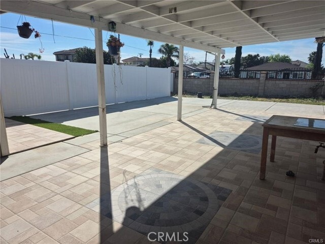 Building Photo - 6781 Jacaranda Ave