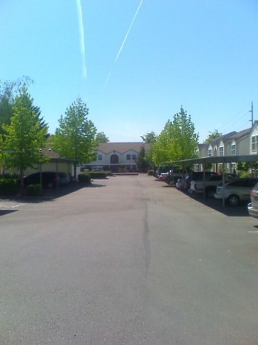 Quiet small community - 13213 SE 7th St