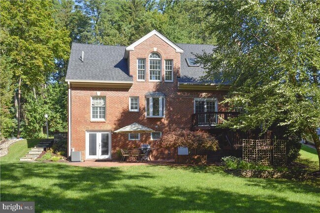 Building Photo - 5330 36th St N