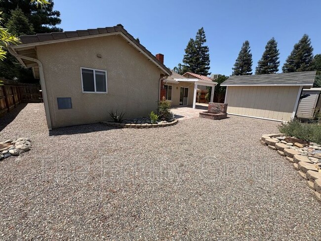 Building Photo - 314 S Citrus Ct