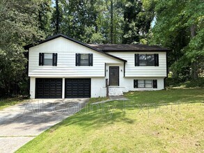 Building Photo - 5798 Hilton Ridge Rd
