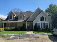 Building Photo - 3 Shale Ln