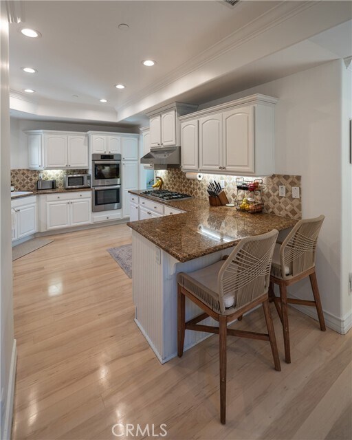 Building Photo - 2207 Warfield Ave