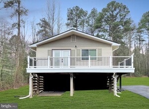 Building Photo - 231 Lake Caroline Dr