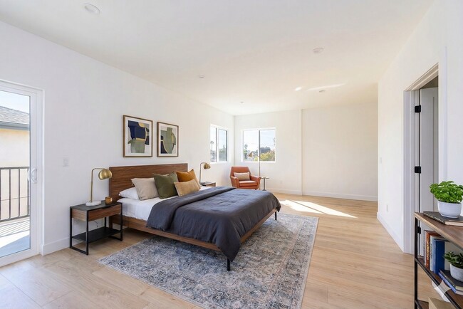 Building Photo - 1954 Purdue Ave