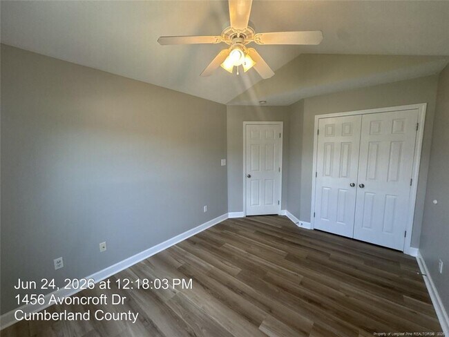 Building Photo - 1456 Avoncroft Dr