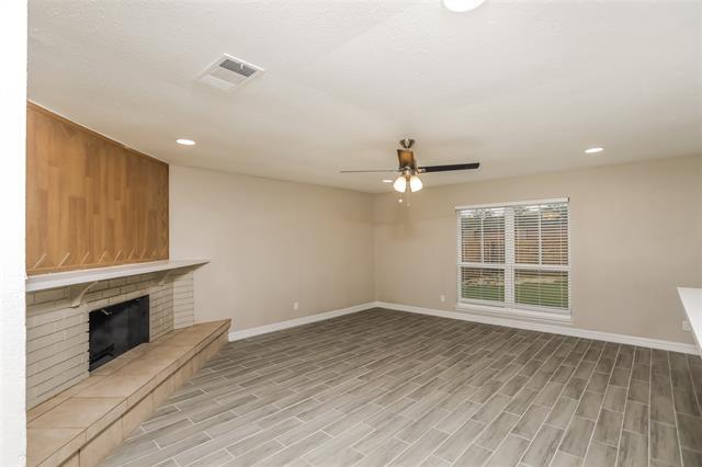 Building Photo - 154 W Way Cir