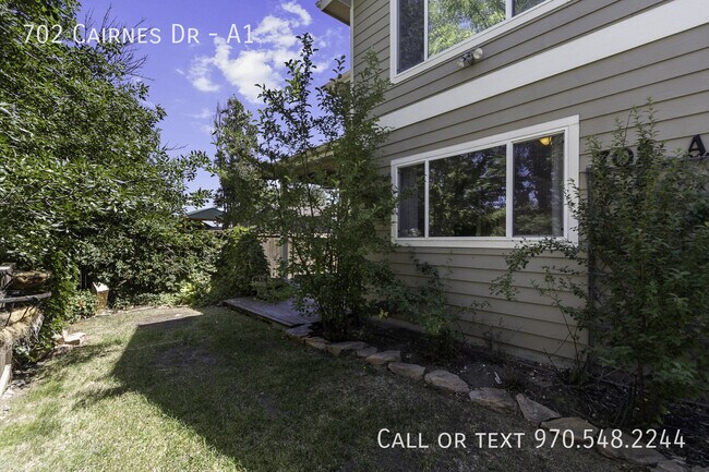Building Photo - 702 Cairnes Dr