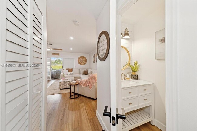 Building Photo - 3425 Deer Creek Palladian Cir