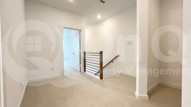 Building Photo - 820 Cavitt Ct